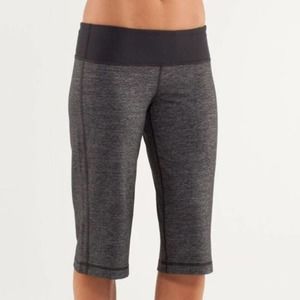 Lululemon Clam Digger II Heathered Deep Coal